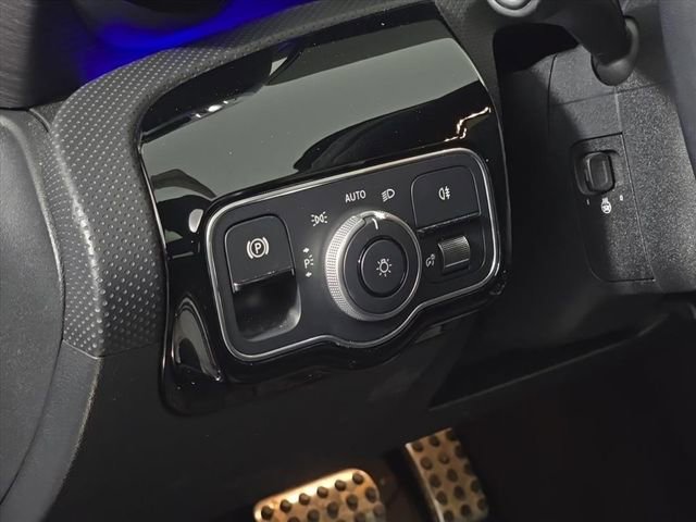 Certified 2023 Mercedes-Benz CLA 250 4MATIC image 17