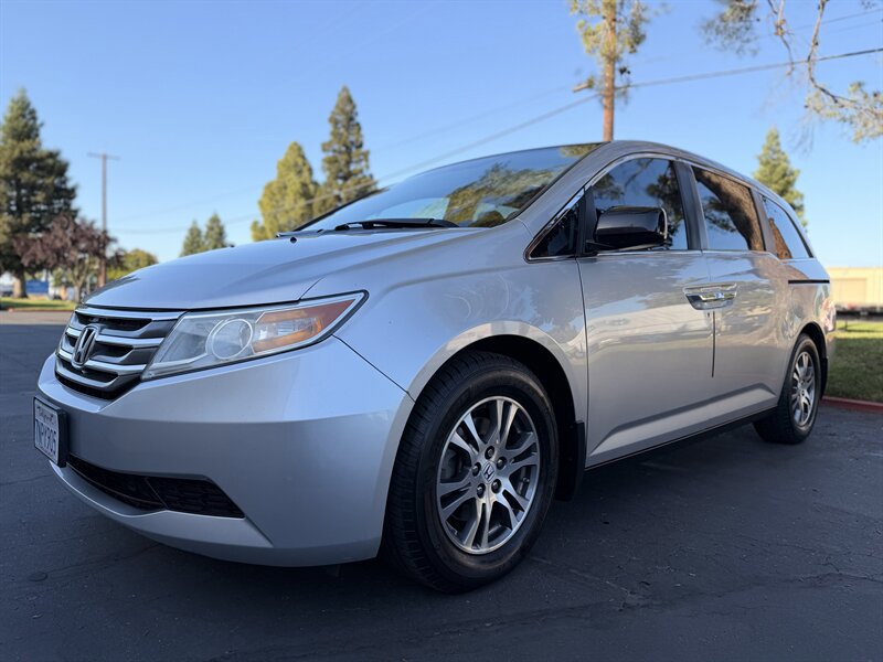 Used 2011 Honda Odyssey EX image 7