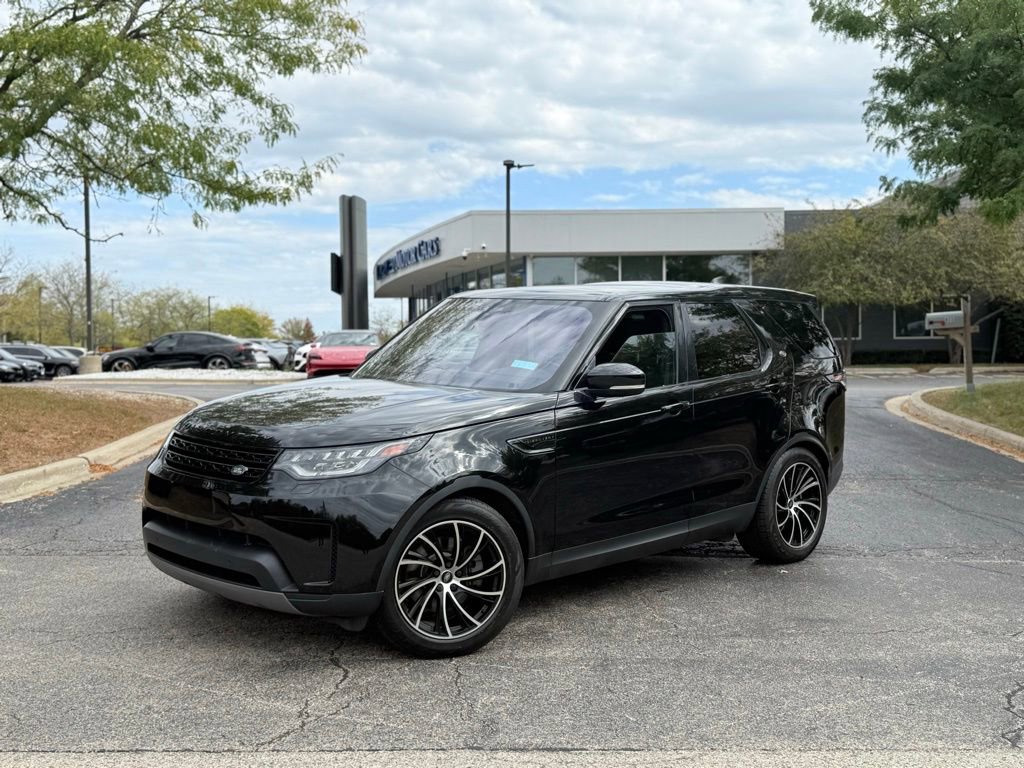 Used 2017 Land Rover Discovery SE AWD/4WD image 2