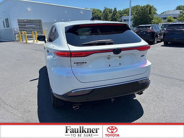 Certified 2023 Toyota Venza Nightshade AWD/4WD image 11