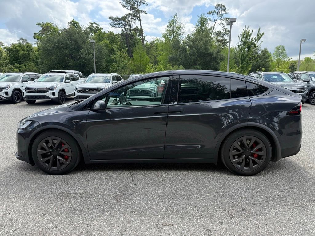 Used 2024 Tesla Model X Plaid image 11