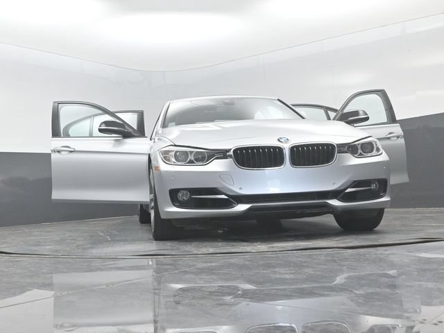 Used 2014 BMW 335i xDrive Sedan AWD/4WD image 37