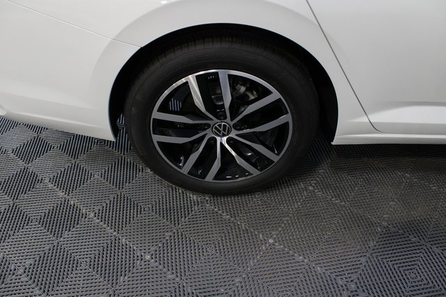 New 2026 Volkswagen Jetta SE image 22