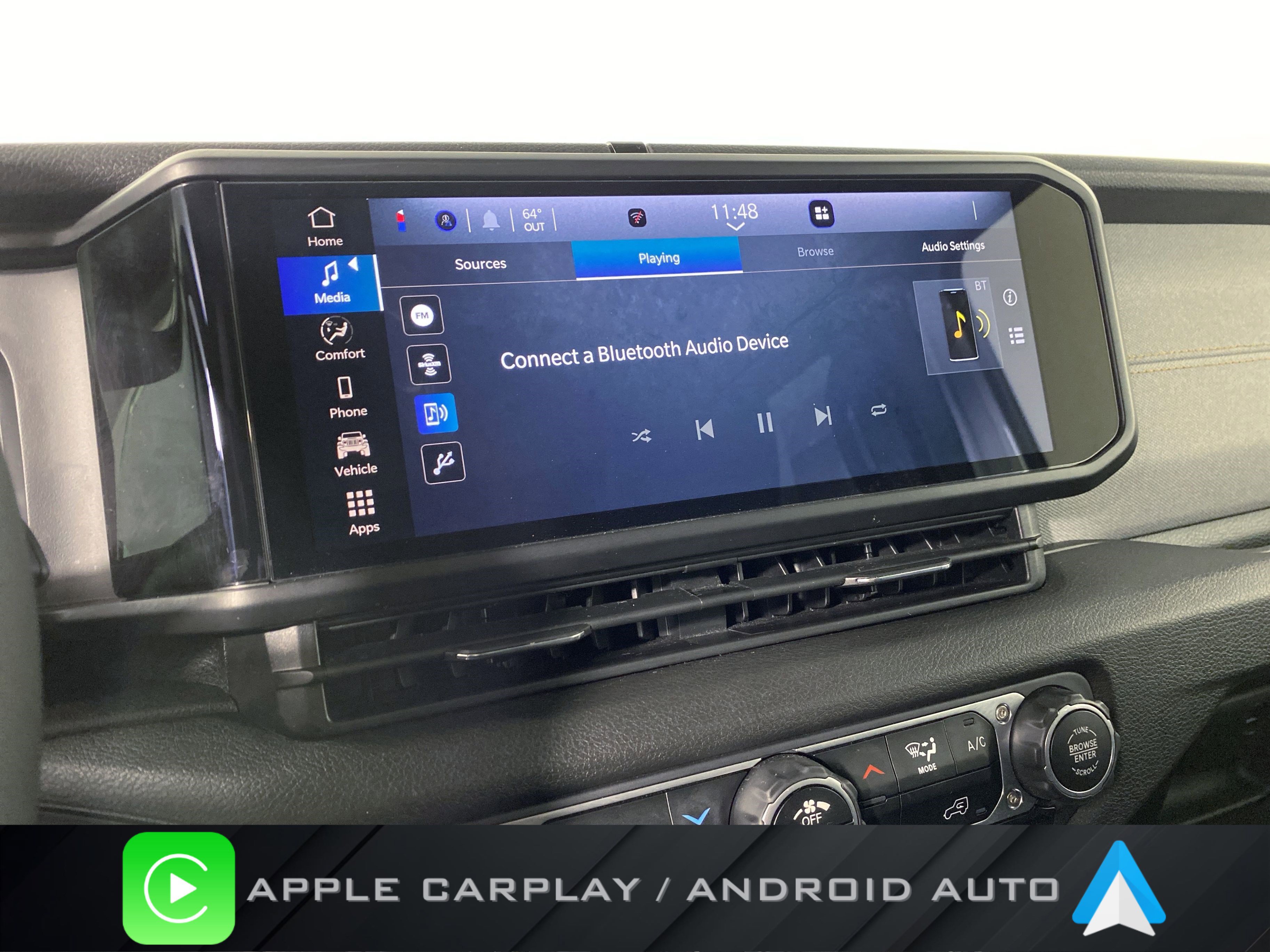 Used 2025 Jeep Wrangler Willys AWD/4WD image 2