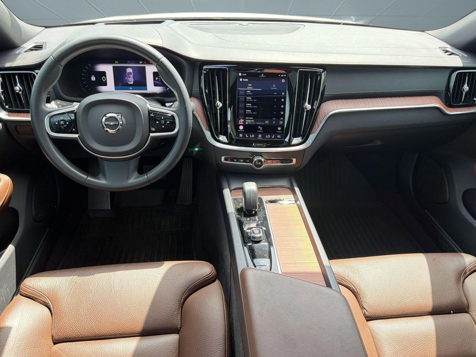 Used 2023 Volvo S60 B5 Ultimate w/ Protection Package Premier image 24