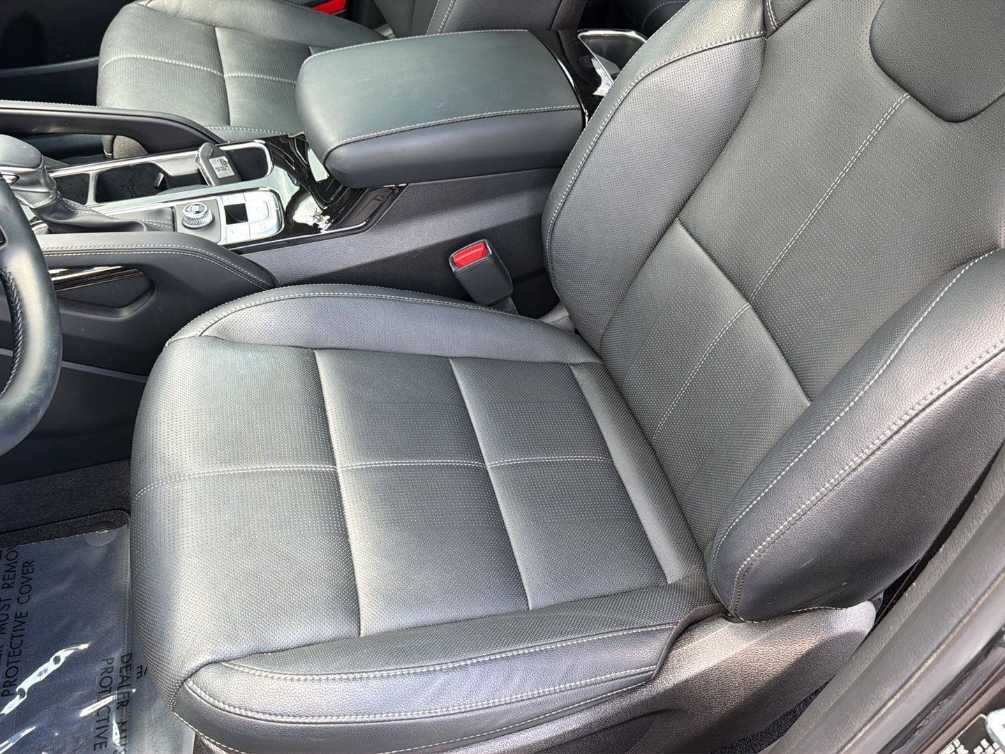 Used 2025 Kia Telluride EX FWD image 32