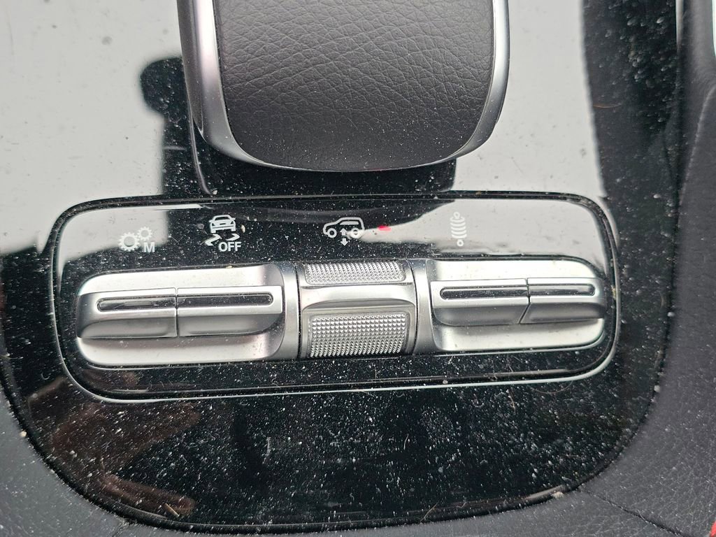 Used 2023 Mercedes-Benz GLE 53 AMG 4MATIC image 34