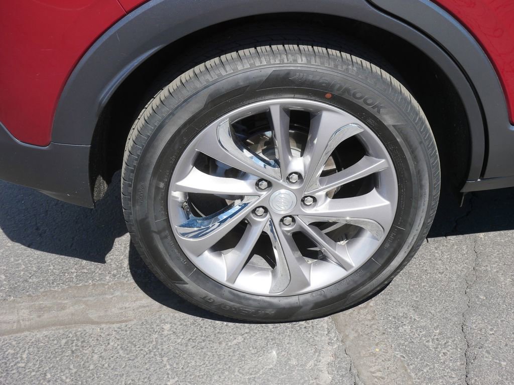 Used 2023 Buick Encore GX Essence w/ Experience Buick Package image 8