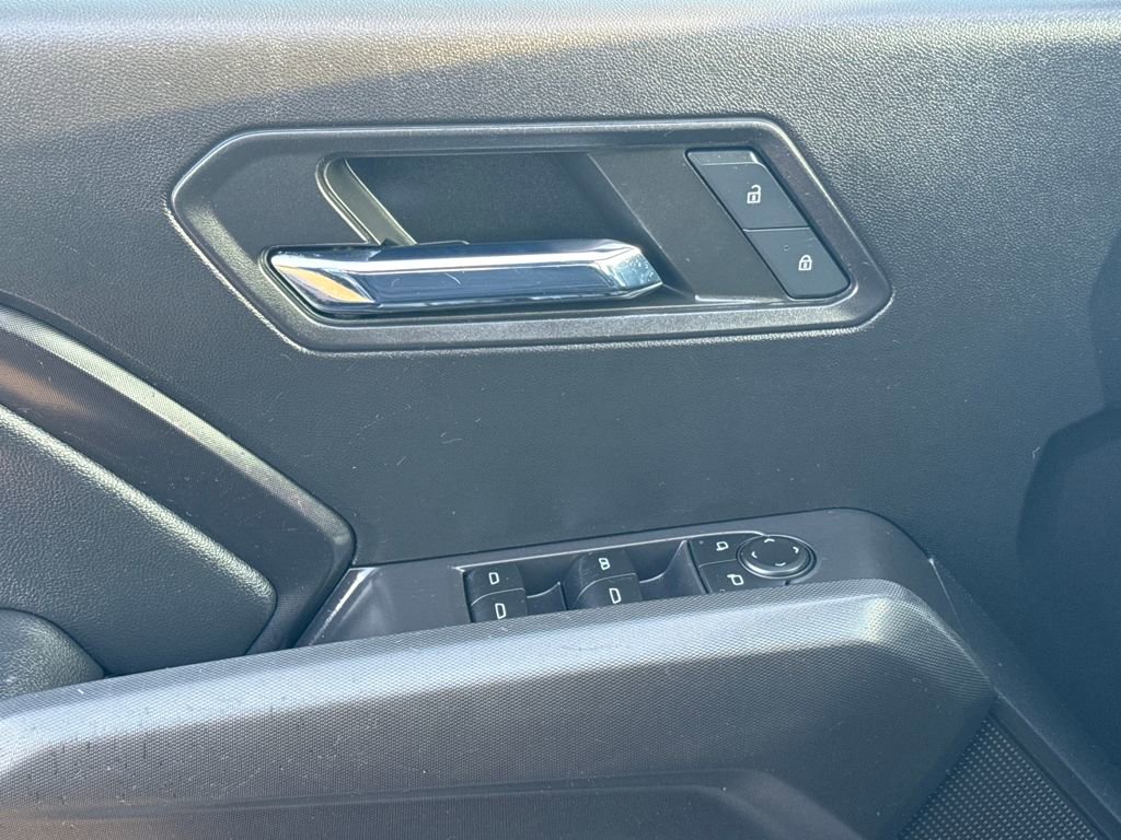 Used 2023 Chevrolet Colorado LT w/ LT Convenience Package image 33