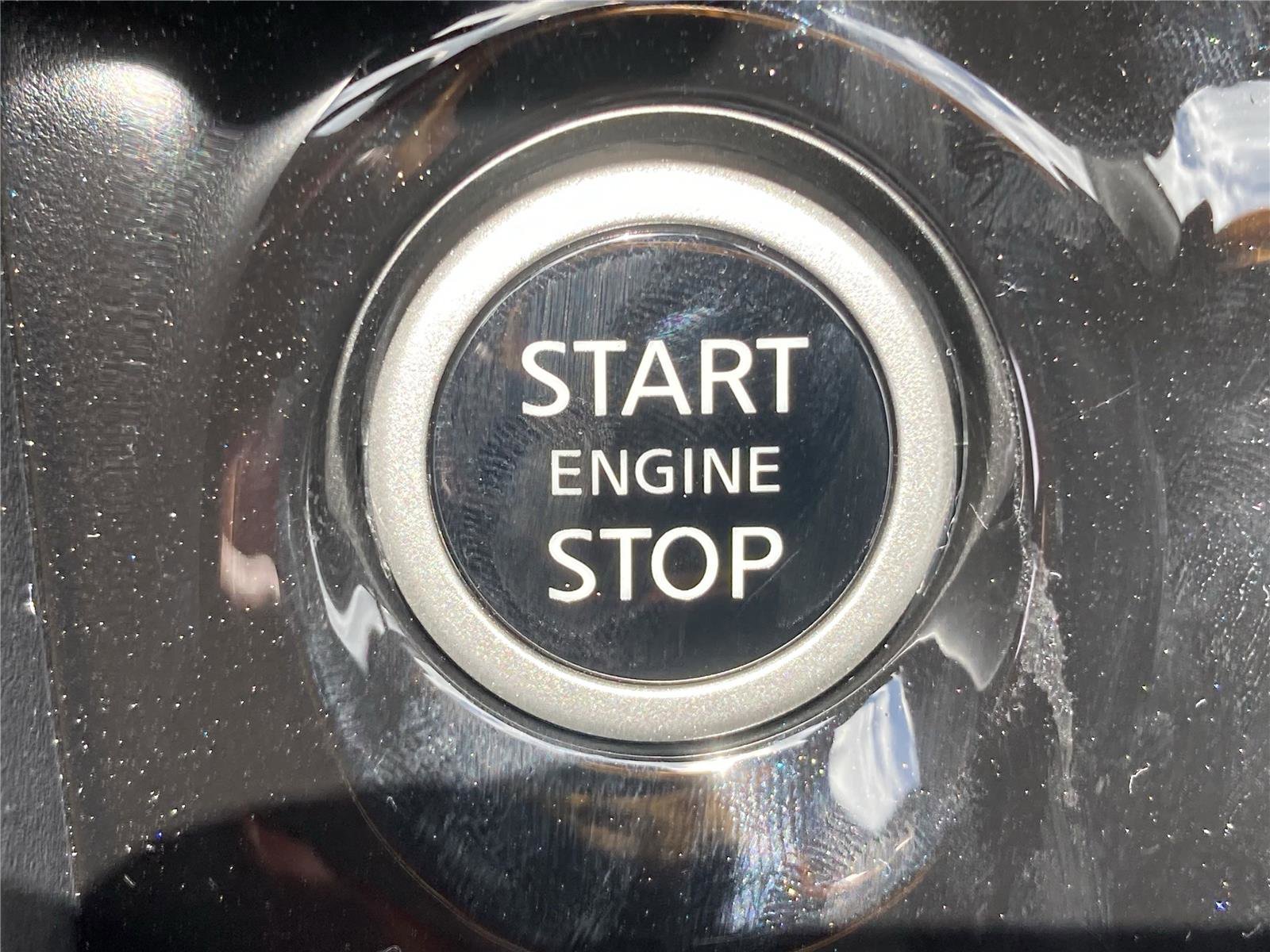 New 2025 Nissan Versa SV image 20