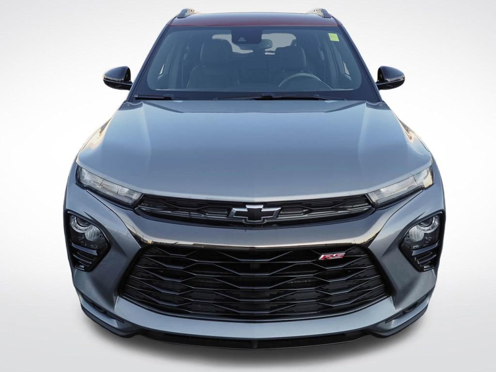 Used 2023 Chevrolet TrailBlazer RS w/ Sun and Liftgate Package AWD/4WD image 3