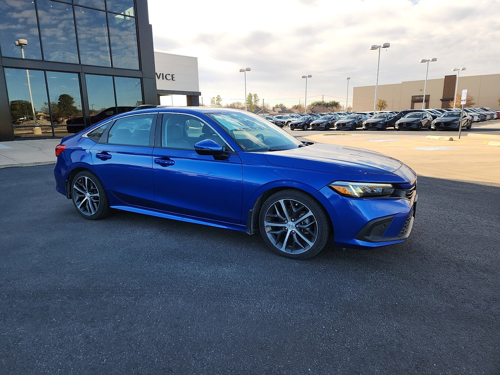 Used 2023 Honda Civic Touring image 8