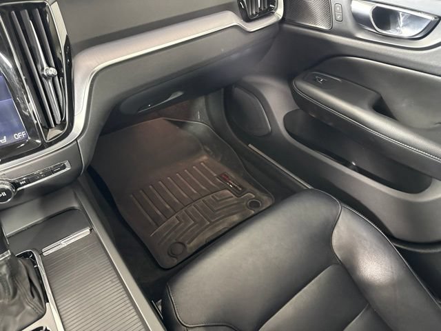 Used 2019 Volvo S60 T6 Momentum w/ Multimedia Package AWD/4WD image 28