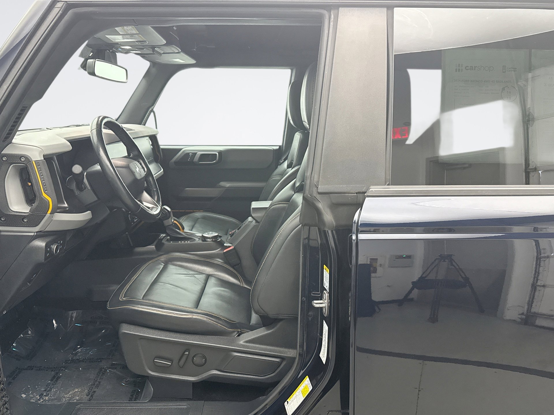 Used 2021 Ford Bronco Badlands image 11