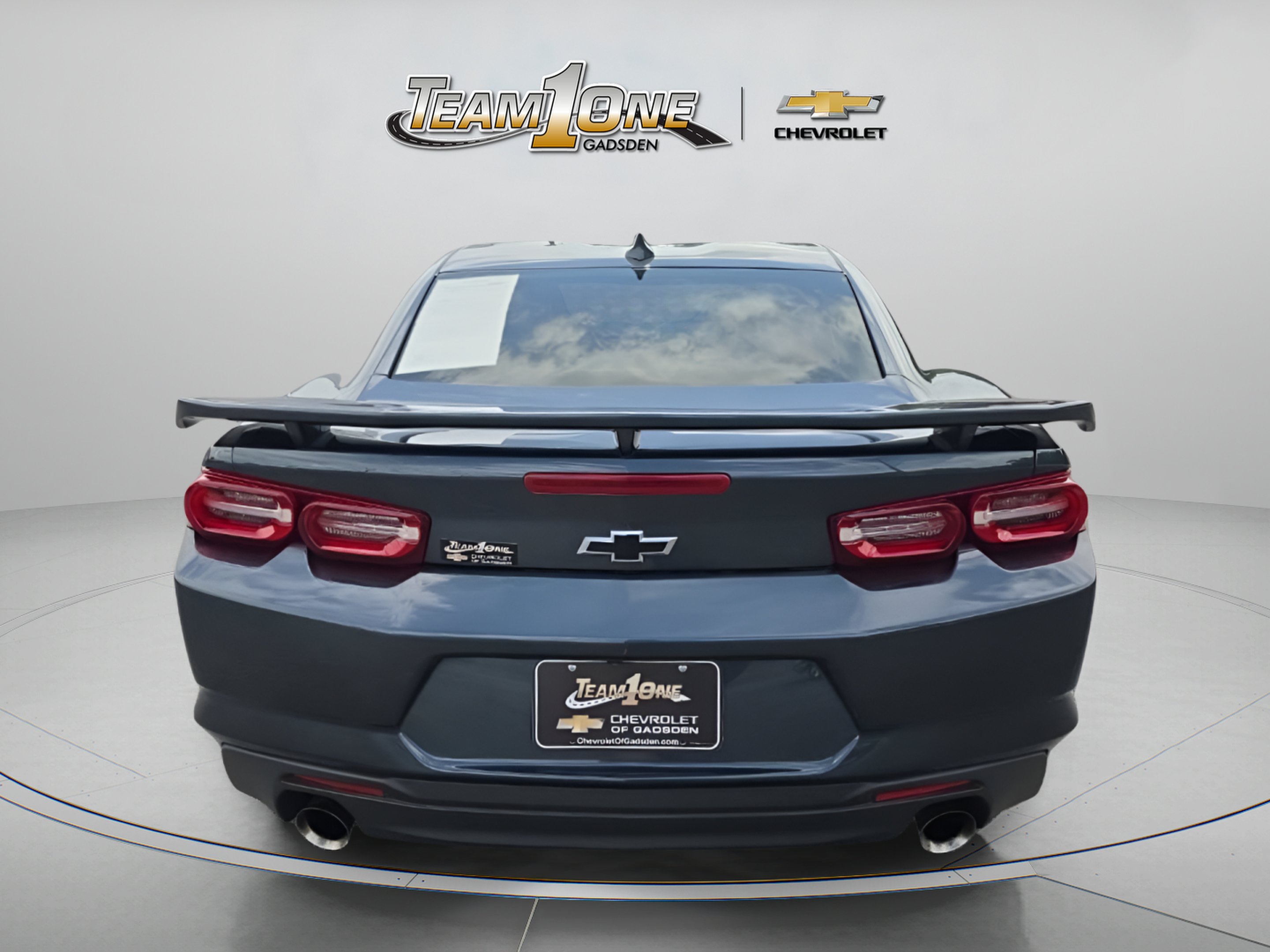 Used 2021 Chevrolet Camaro LT RWD image 7