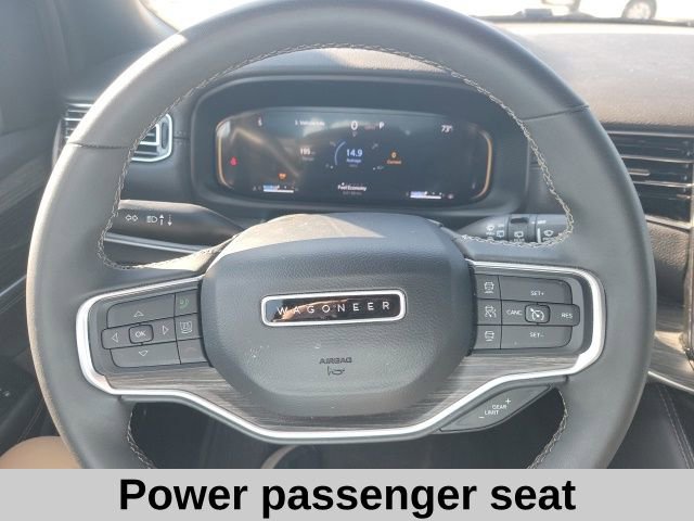 Used 2024 Jeep Wagoneer Series II w/ Flexible Seating Group image 15