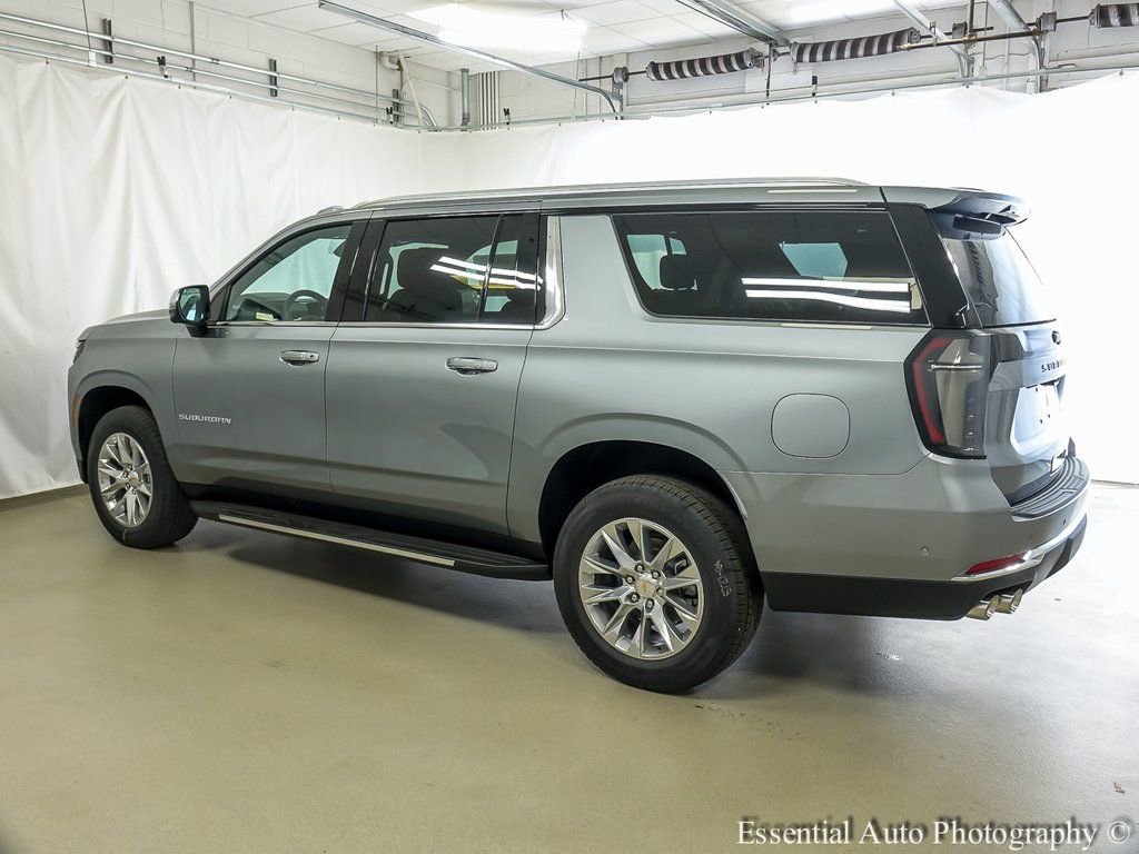 New 2026 Chevrolet Suburban Premier image 5