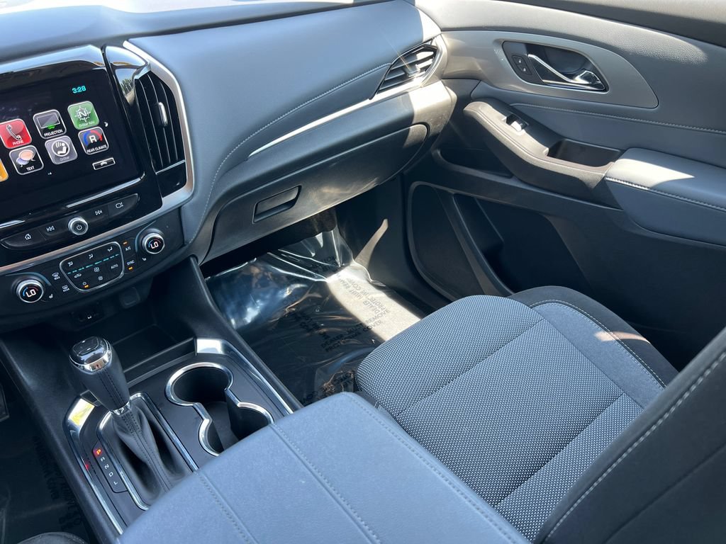 Used 2018 Chevrolet Traverse LT AWD/4WD image 34