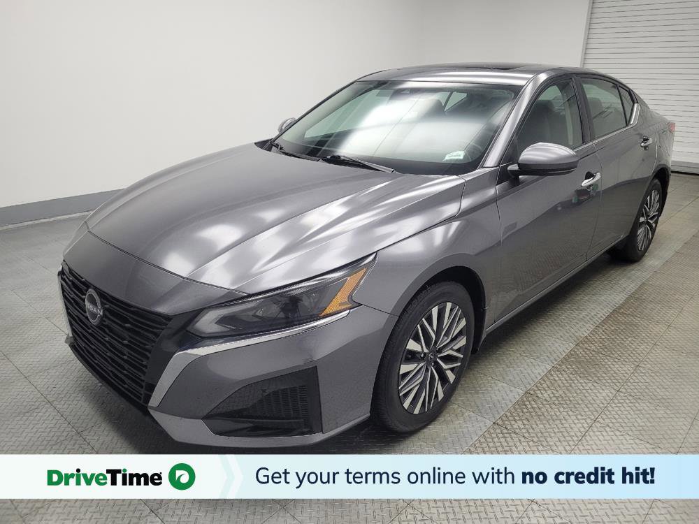 Used 2023 Nissan Altima 2.5 SV w/ SV Premium Package image 1