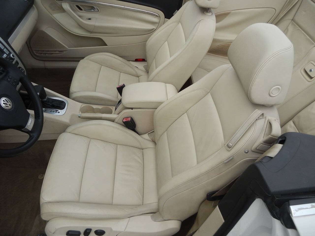 Used 2007 Volkswagen Eos 3.2 FWD image 3