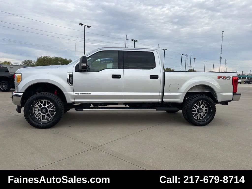 Used 2017 Ford F250 XLT w/ XLT Value Package image 9