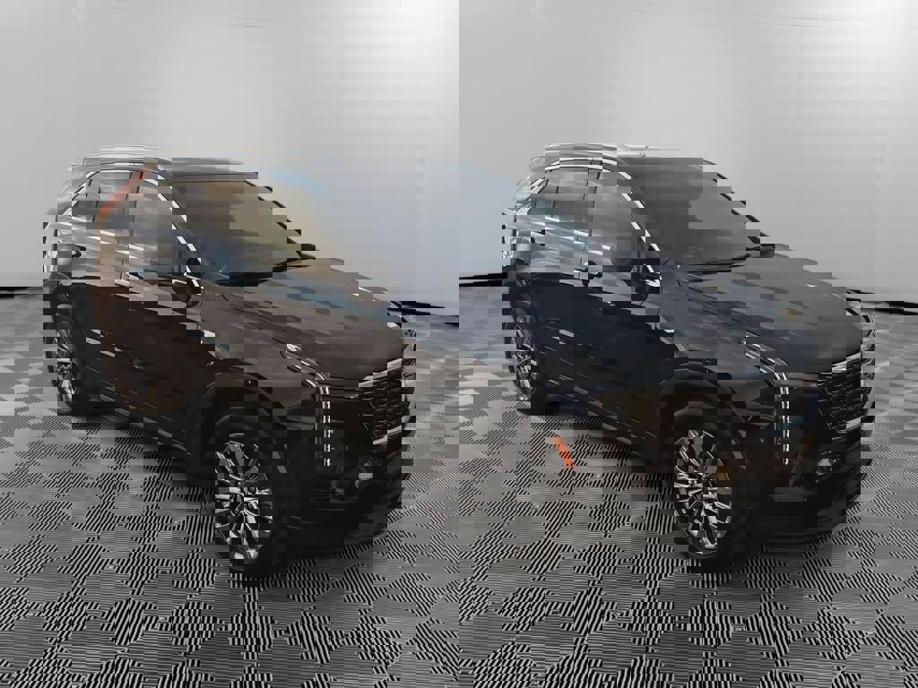 New 2025 Cadillac XT4 Premium Luxury