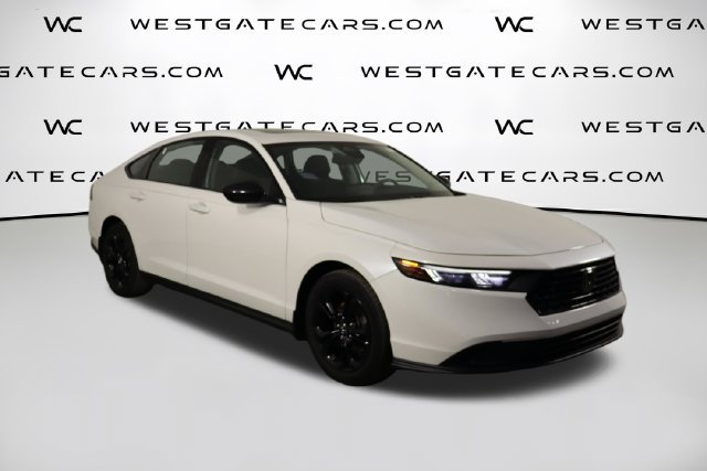 Used 2025 Honda Accord SE image 38