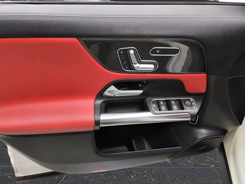 Used 2021 Mercedes-Benz GLA 45 AMG 4MATIC image 9