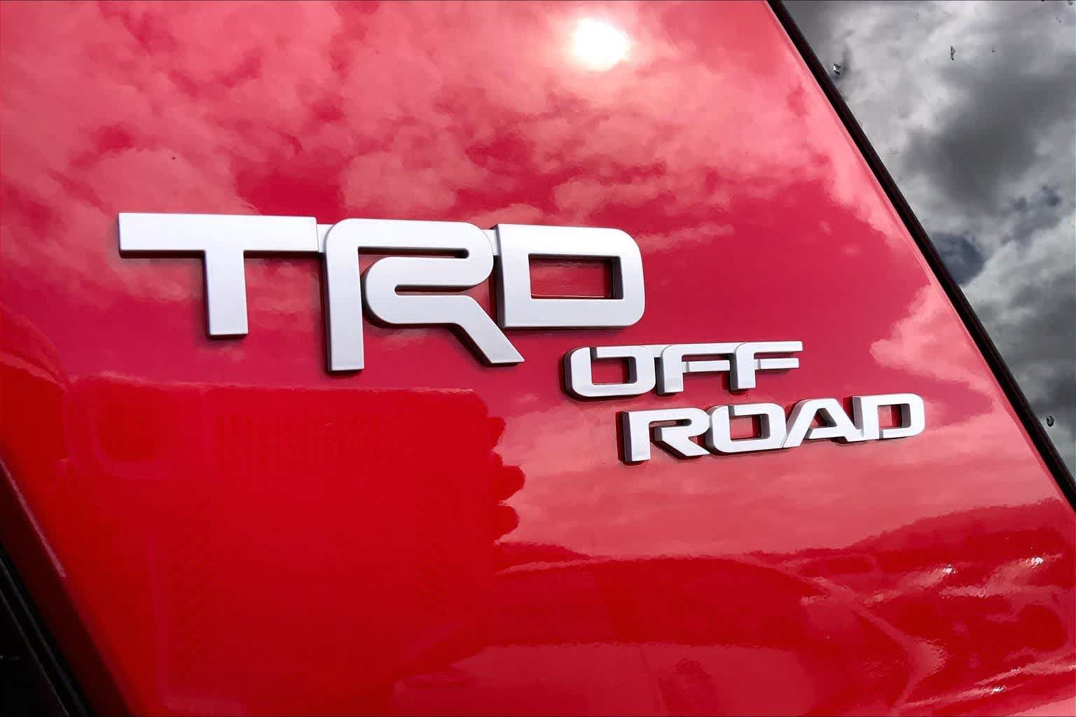 Used 2024 Toyota 4Runner TRD Off-Road AWD/4WD image 7
