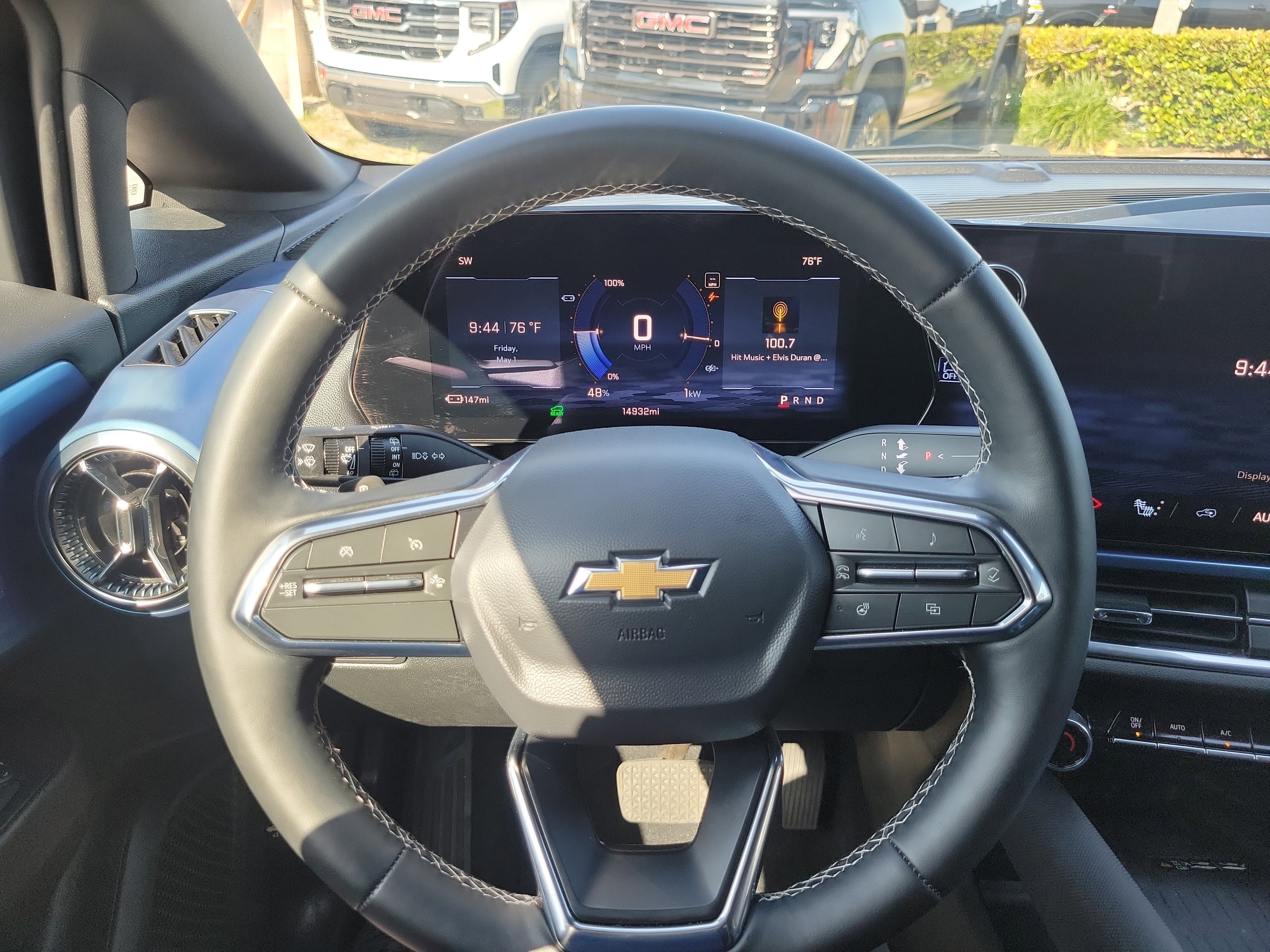Used 2025 Chevrolet Equinox EV LT FWD image 18