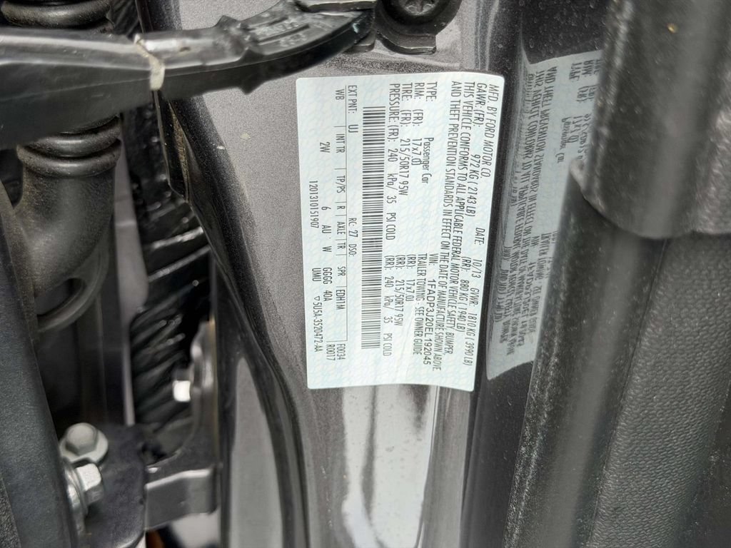 Used 2014 Ford Focus Titanium FWD image 27