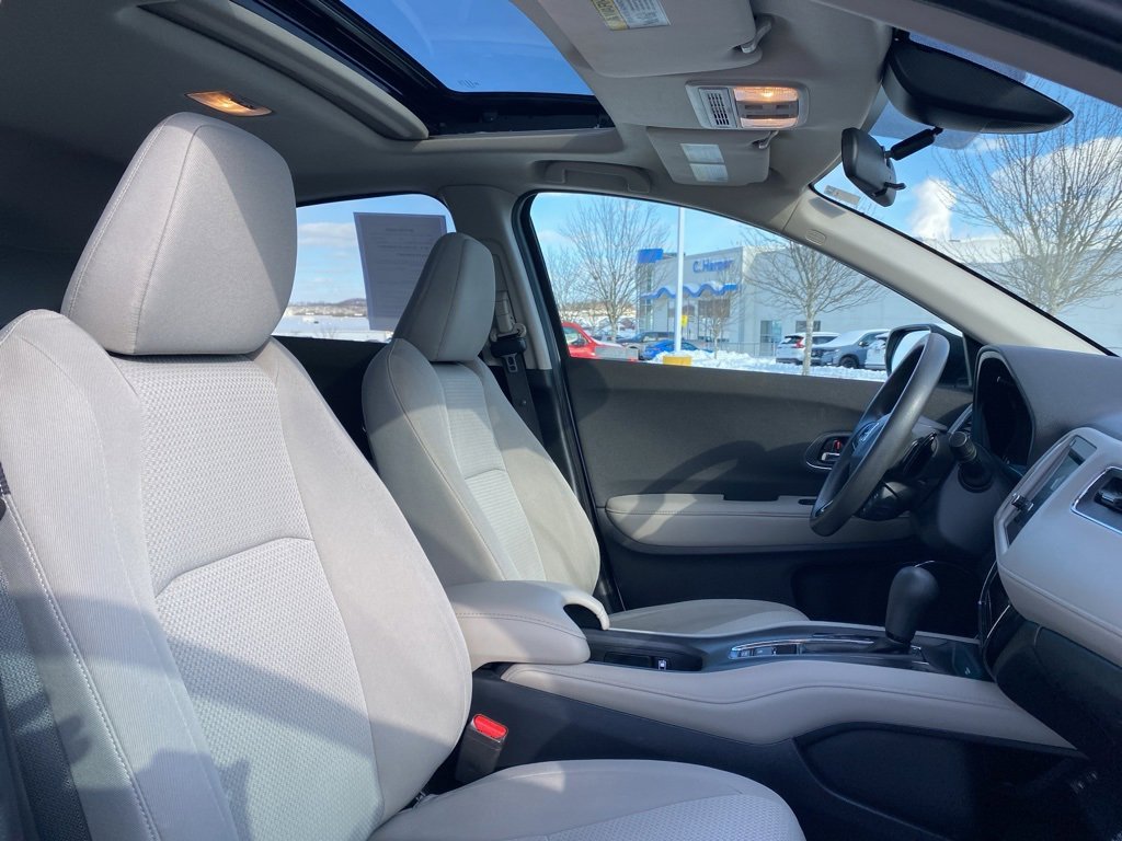 Used 2022 Honda HR-V EX image 11