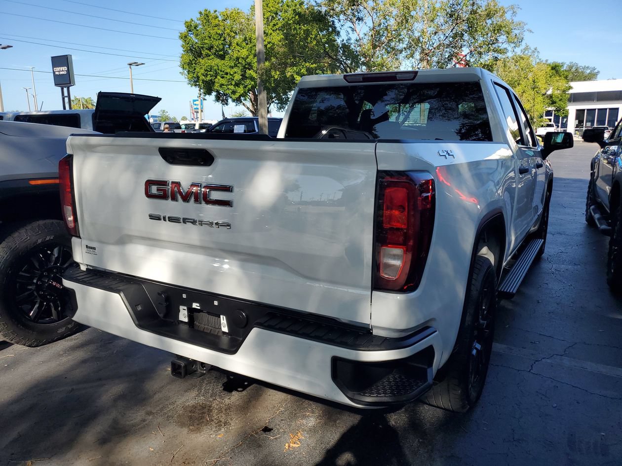 Used 2026 GMC Sierra 1500 Pro w/ Graphite Edition AWD/4WD image 4