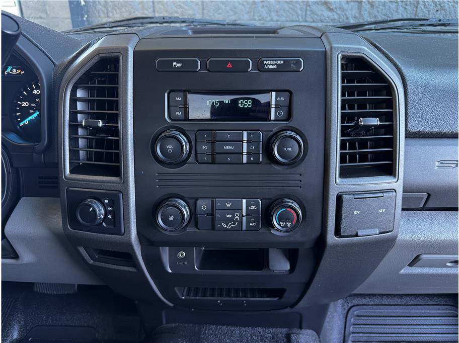 Used 2019 Ford F350 XL w/ Snow Plow Prep Package AWD/4WD image 21