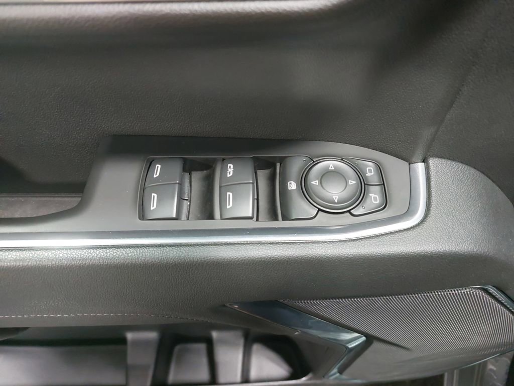 Used 2023 Chevrolet Silverado 1500 LT image 29