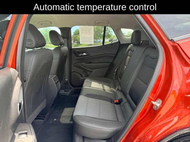 Certified 2024 Chevrolet Trax LT FWD image 9