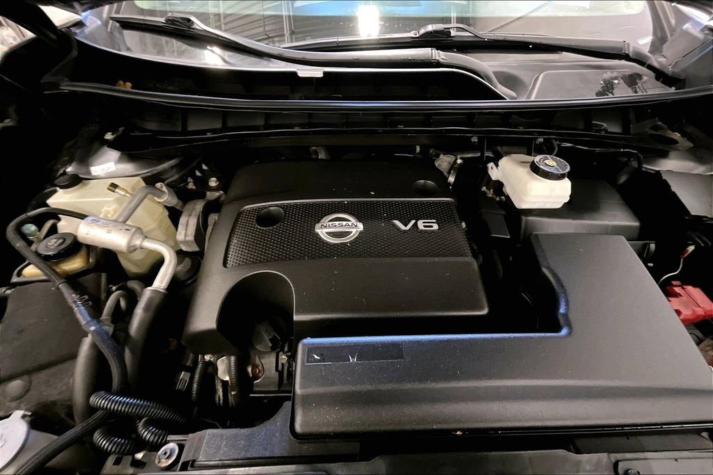 Used 2017 Nissan Murano S AWD/4WD image 29