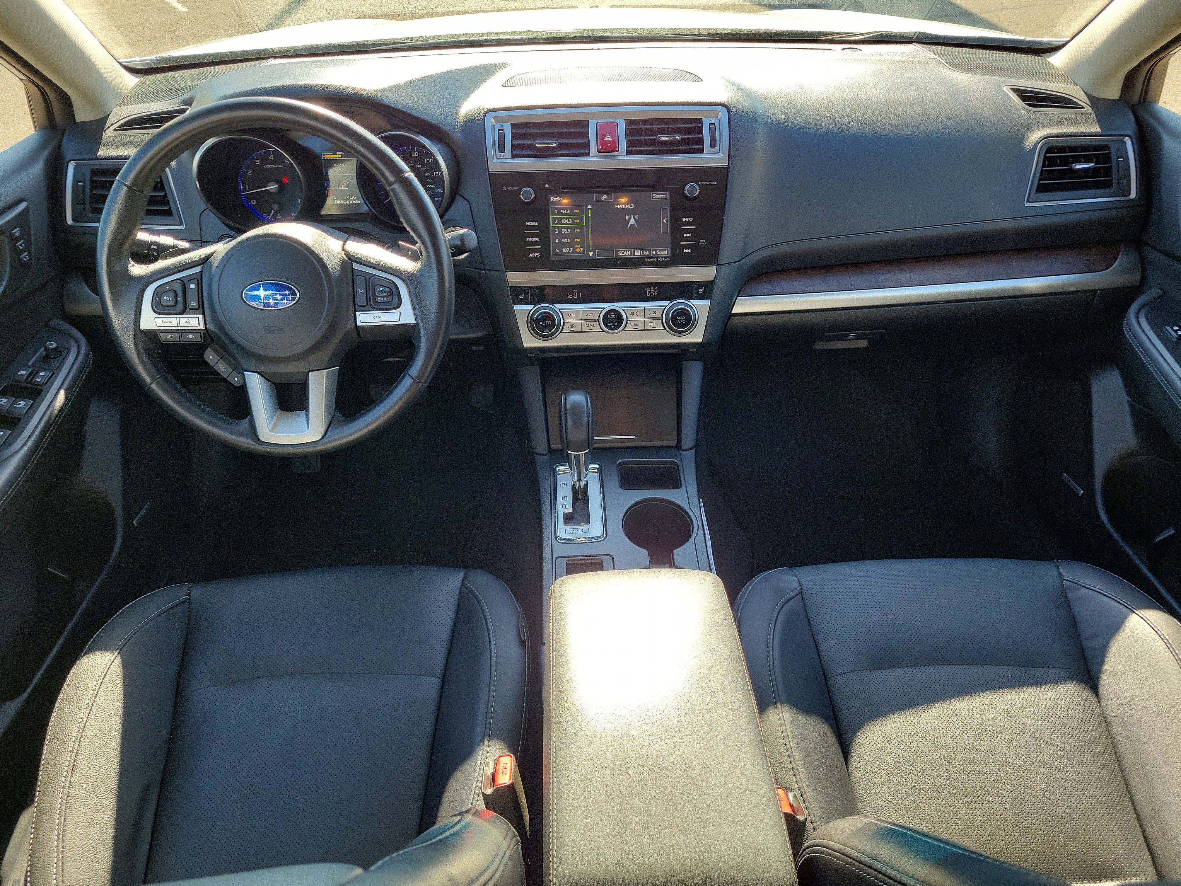 Used 2017 Subaru Outback 2.5i Limited w/ Popular Package #5 image 10