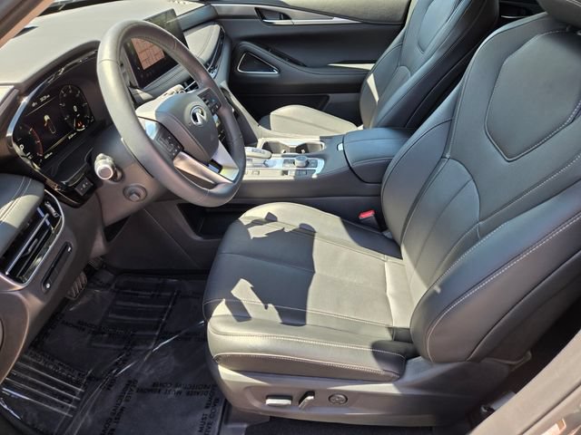 Certified 2026 INFINITI QX60 Luxe w/ Cargo Package AWD/4WD image 10