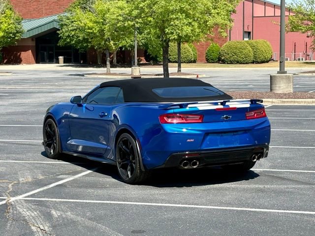 Used 2017 Chevrolet Camaro SS RWD image 5