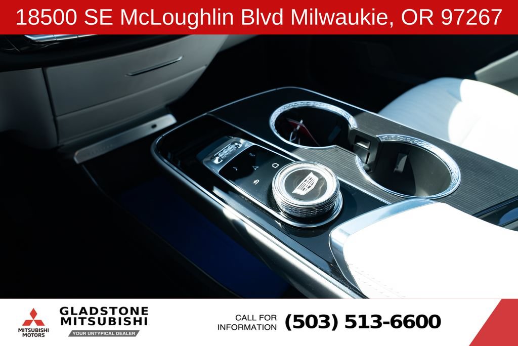 Used 2024 Cadillac Lyriq Luxury AWD/4WD image 18