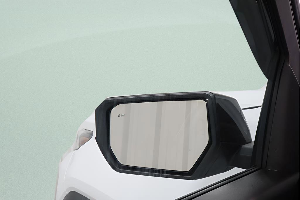 Used 2023 GMC Canyon AT4 w/ AT4 Premium Package image 24