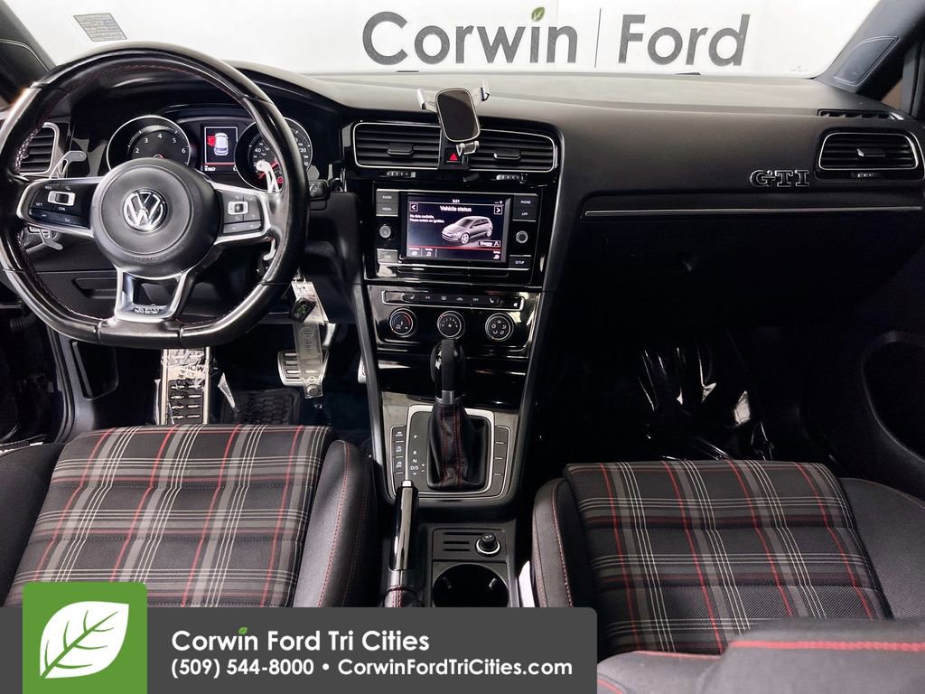 Used 2018 Volkswagen GTI S FWD image 7