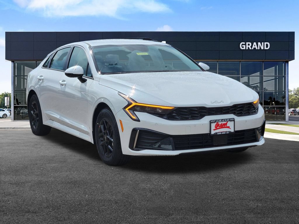 New 2026 Kia K5 LXS FWD image 2
