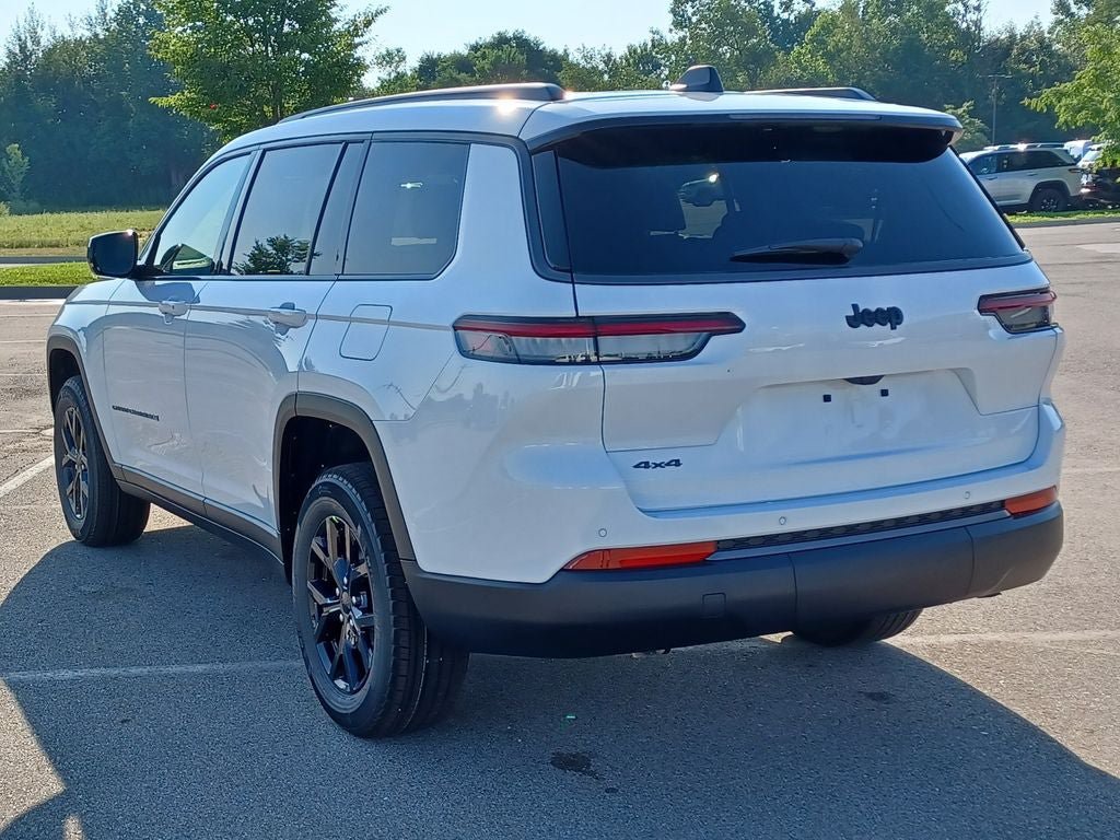 New 2026 Jeep Grand Cherokee L 4WD image 3