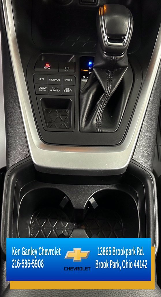 Used 2019 Toyota RAV4 XLE w/ Convenience Package AWD/4WD image 17
