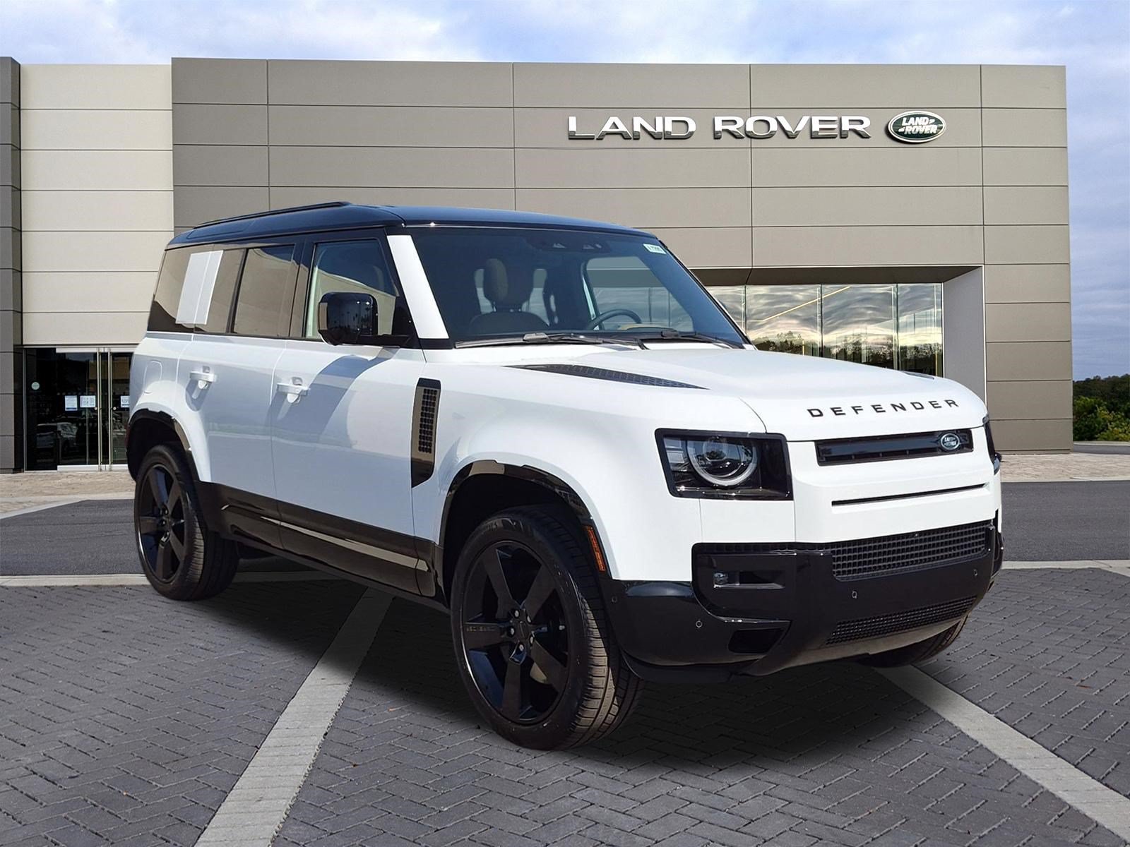 New 2026 Land Rover Defender 110 X-Dynamic SE AWD/4WD image 3