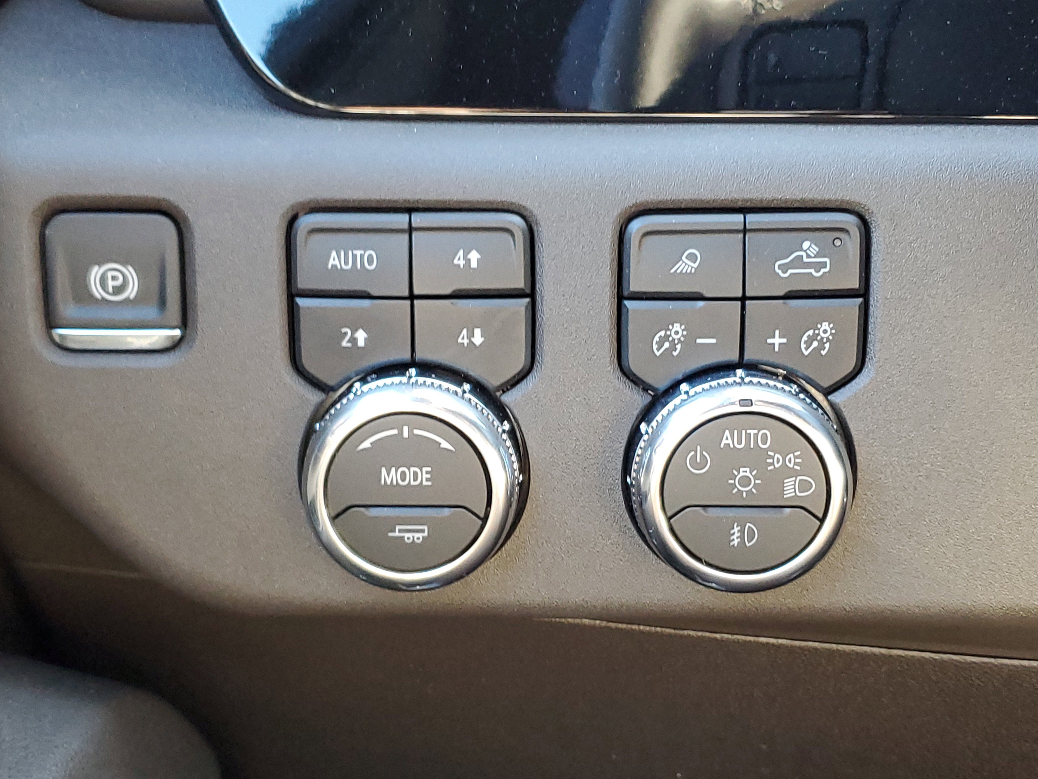 New 2025 GMC Sierra 2500 SLT w/ SLT Premium Package image 25