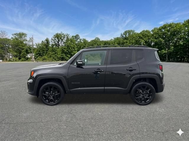 Used 2022 Jeep Renegade Altitude w/ Sun/Sound Group AWD/4WD image 5