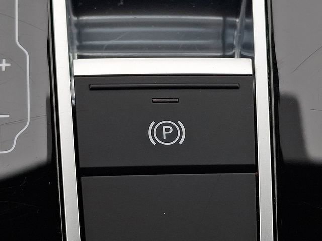 Used 2025 Audi Q7 3.0T Premium Plus image 26